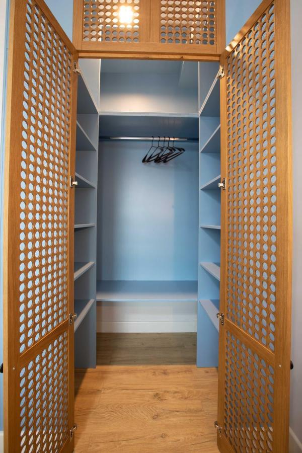 Hcg Art'Muse Apartment Batoemi Buitenkant foto