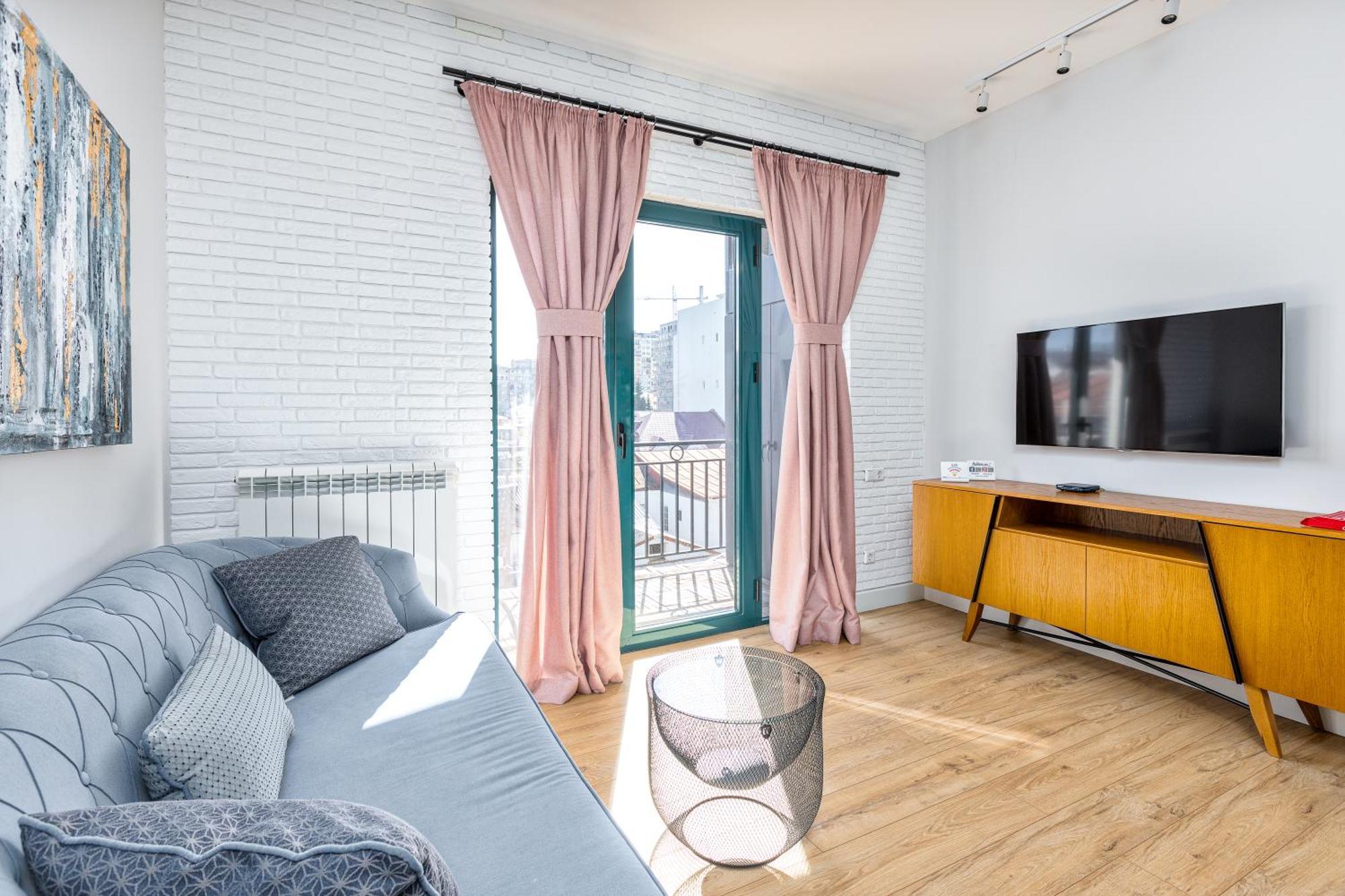 Hcg Art'Muse Apartment Batoemi Buitenkant foto